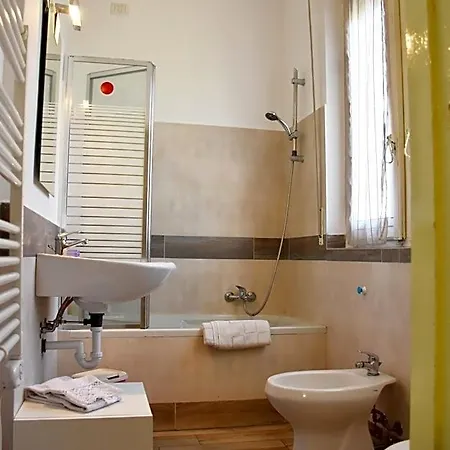 Via Roma 3* Bernate Ticino