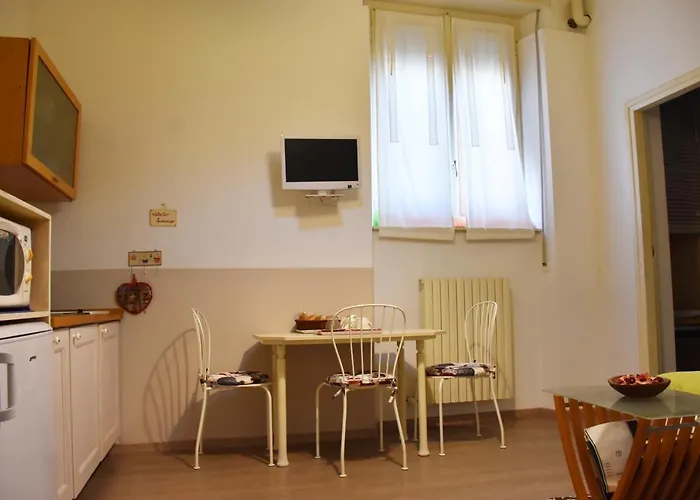 Via Roma B&B 3*